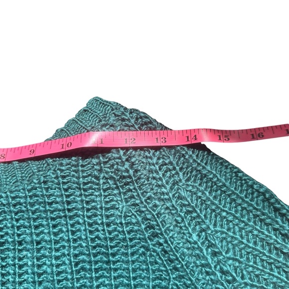 Kimchi Blue UO Crop Teal Knit Sweater in Women’s Size Small - Picture 12 of 13